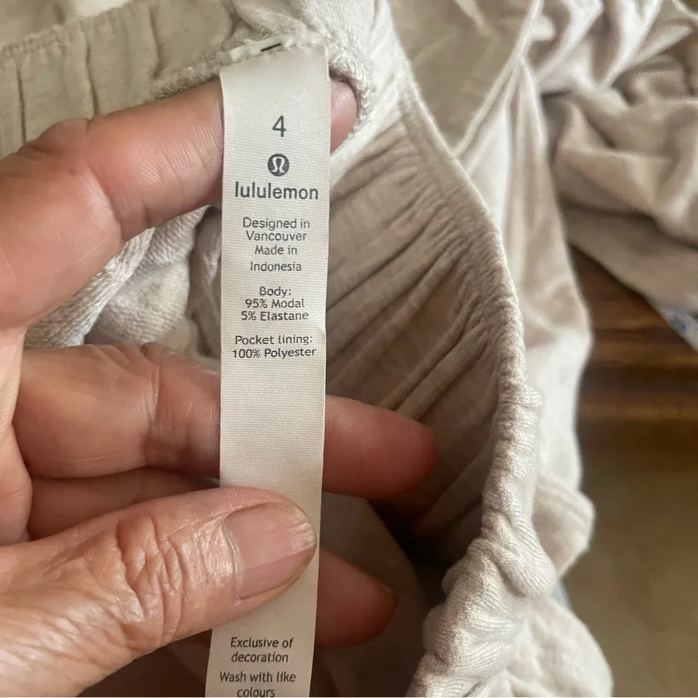 Lululemon pink Beige Wide-Leg Pants size 4